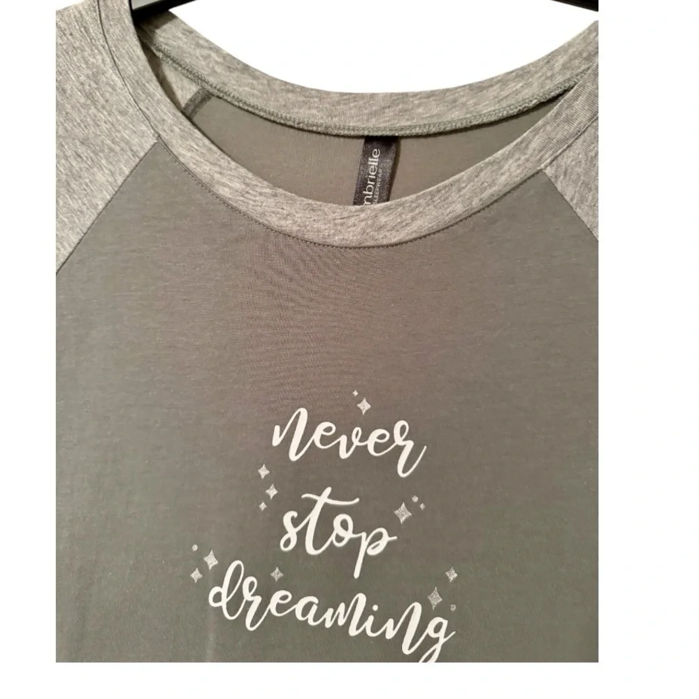 😴 Never Stop Dreaming Gown | XS - Picture 2 of 6